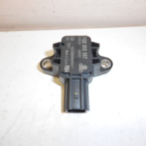 Capteur airbag d’origine VOLKSWAGEN EOS phase 1 REF: 1Q0955557 / 1Q0 955 557