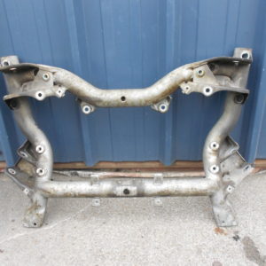 BERCEAU MOTEUR AVANT POUR MERCEDES CLASSE C W204 ( BERLINE )